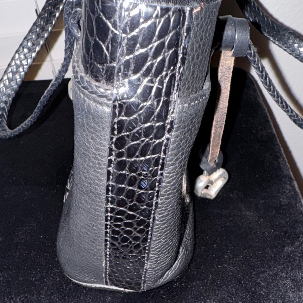 Brighton Women’s Black Croc Embossed Pebbled Leather Small Tote Bag Purse - Picture 5 of 14